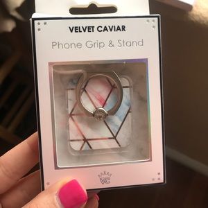 NWT🔥Velvet Caviar Phone Grip and Stand! 🔥